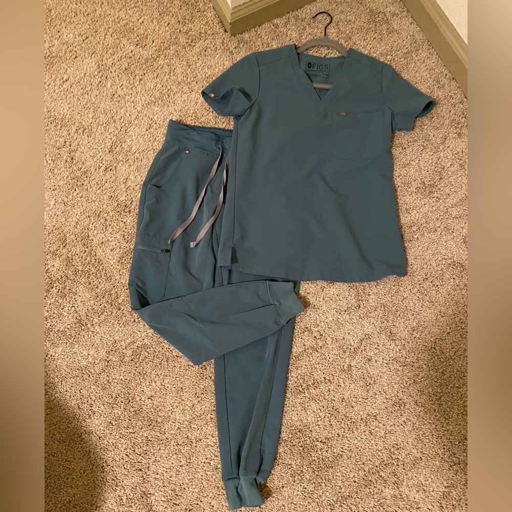 Figs Seafoam Jogger Set